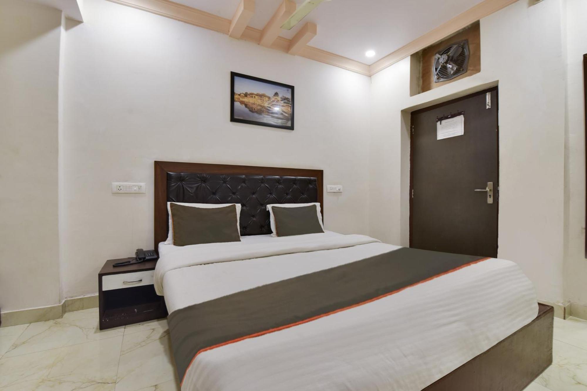 Super Hotel O Ratnam Palace Udaipur Kültér fotó