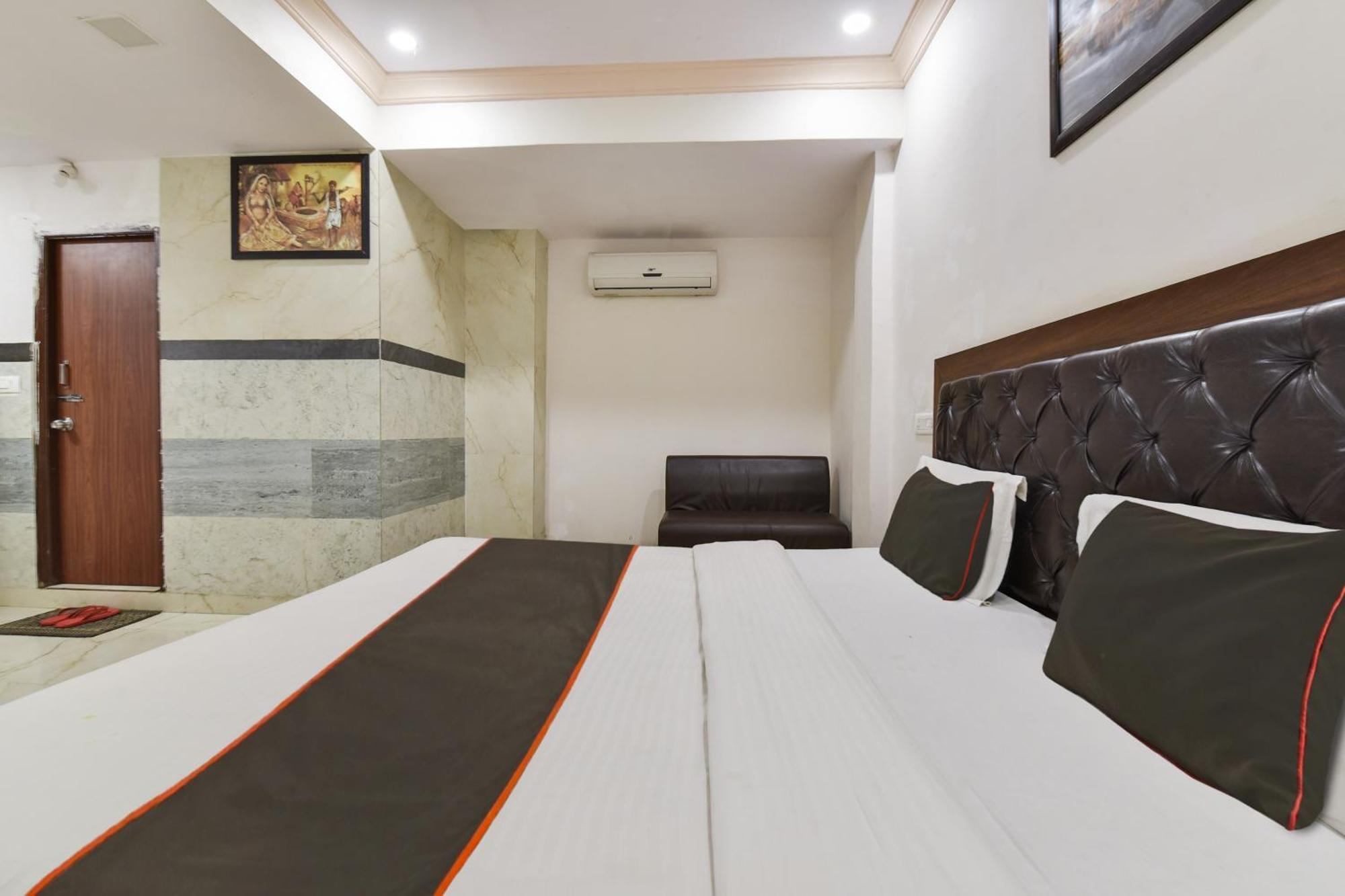 Super Hotel O Ratnam Palace Udaipur Kültér fotó