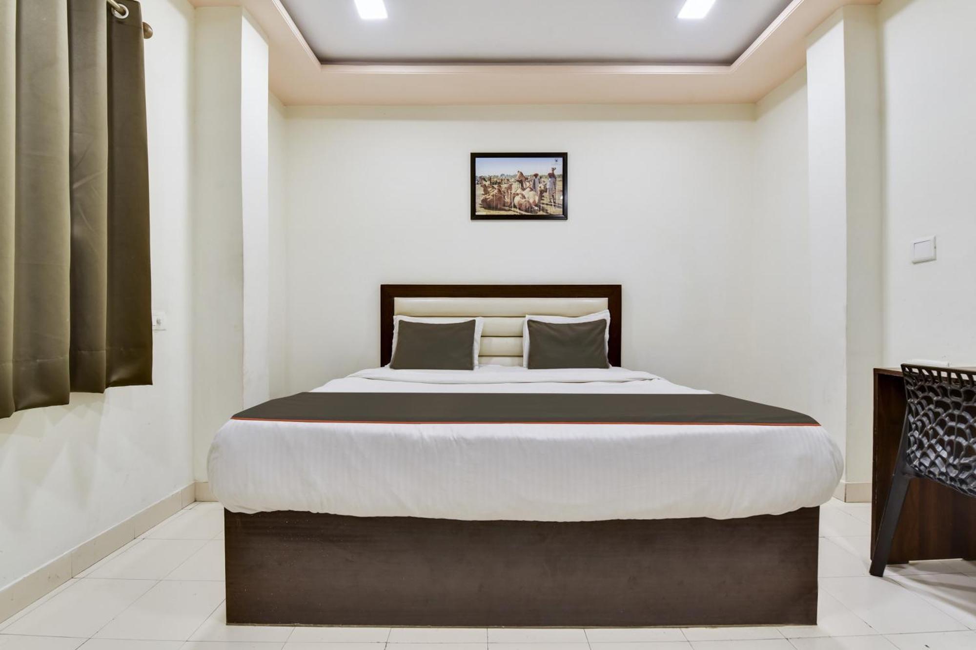 Super Hotel O Ratnam Palace Udaipur Kültér fotó
