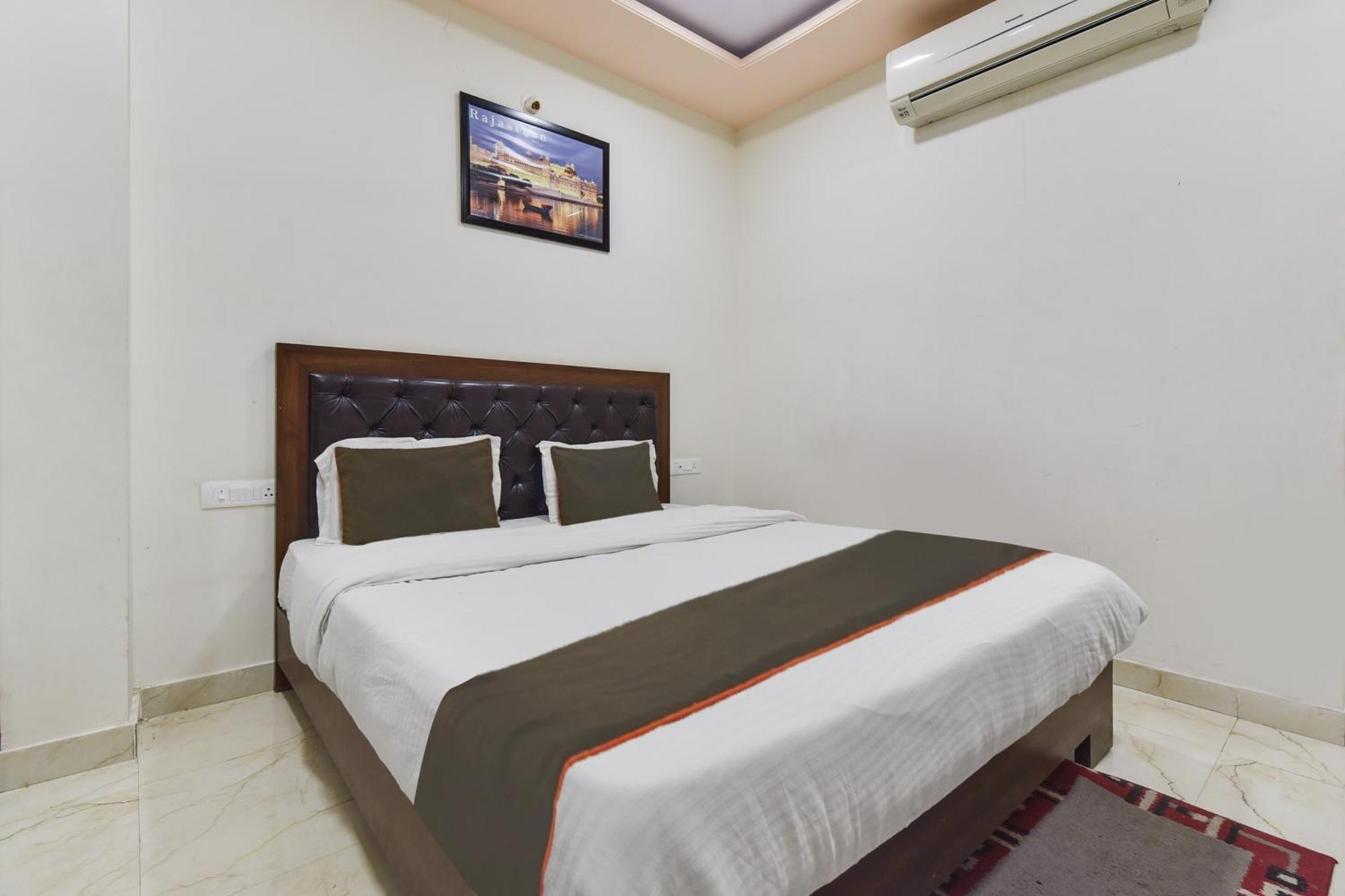 Super Hotel O Ratnam Palace Udaipur Kültér fotó